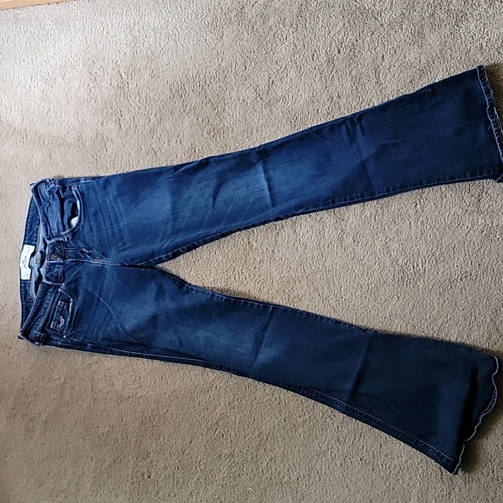 Hollister juniors size 5 flare jeans